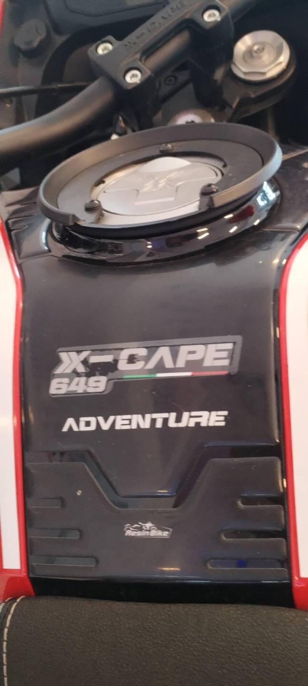 Moto Morini X-Cape 650 (2021 - 26) (12)