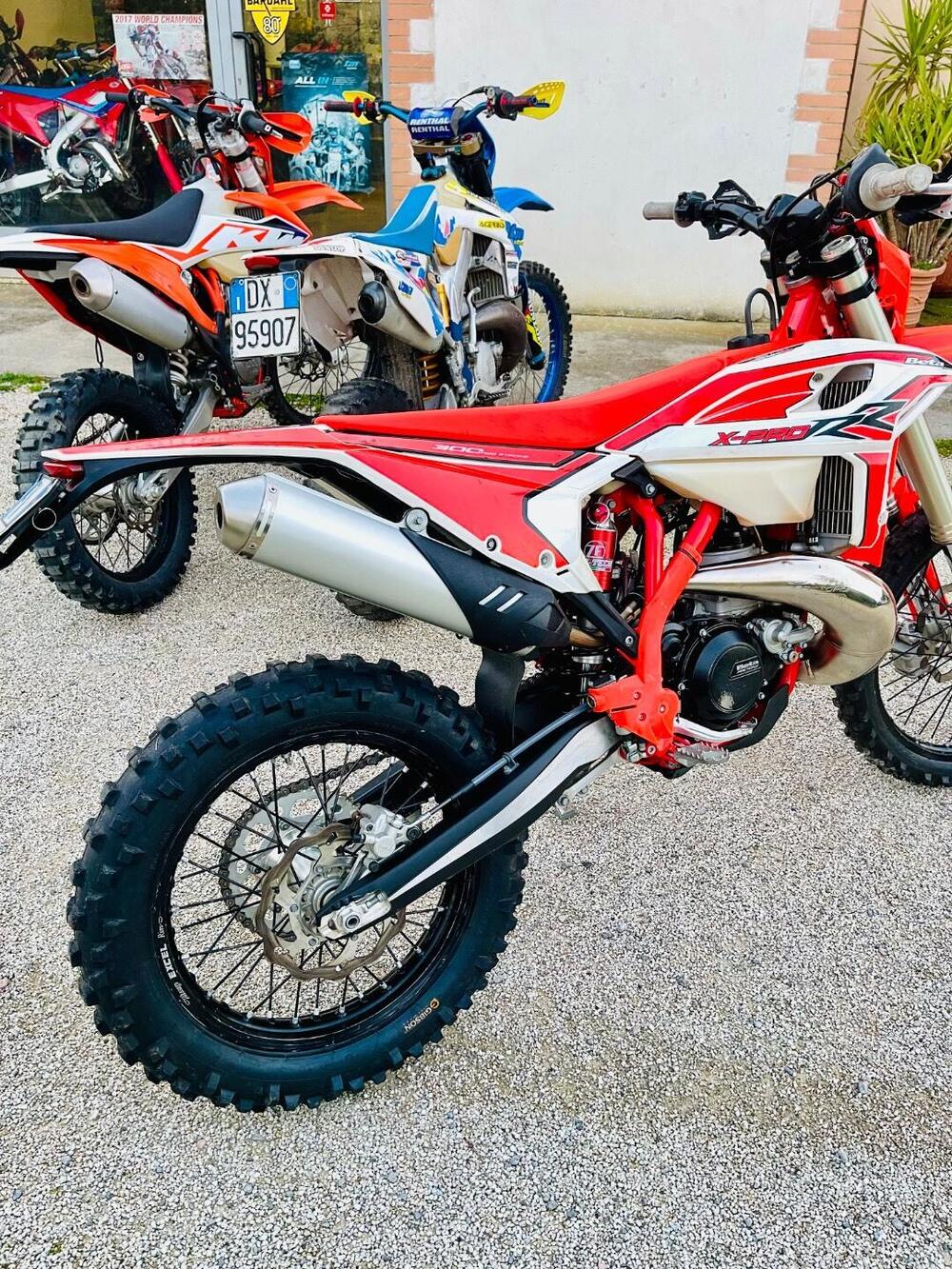 Betamotor RR X-PRO 300 2T Enduro (2025) (2)