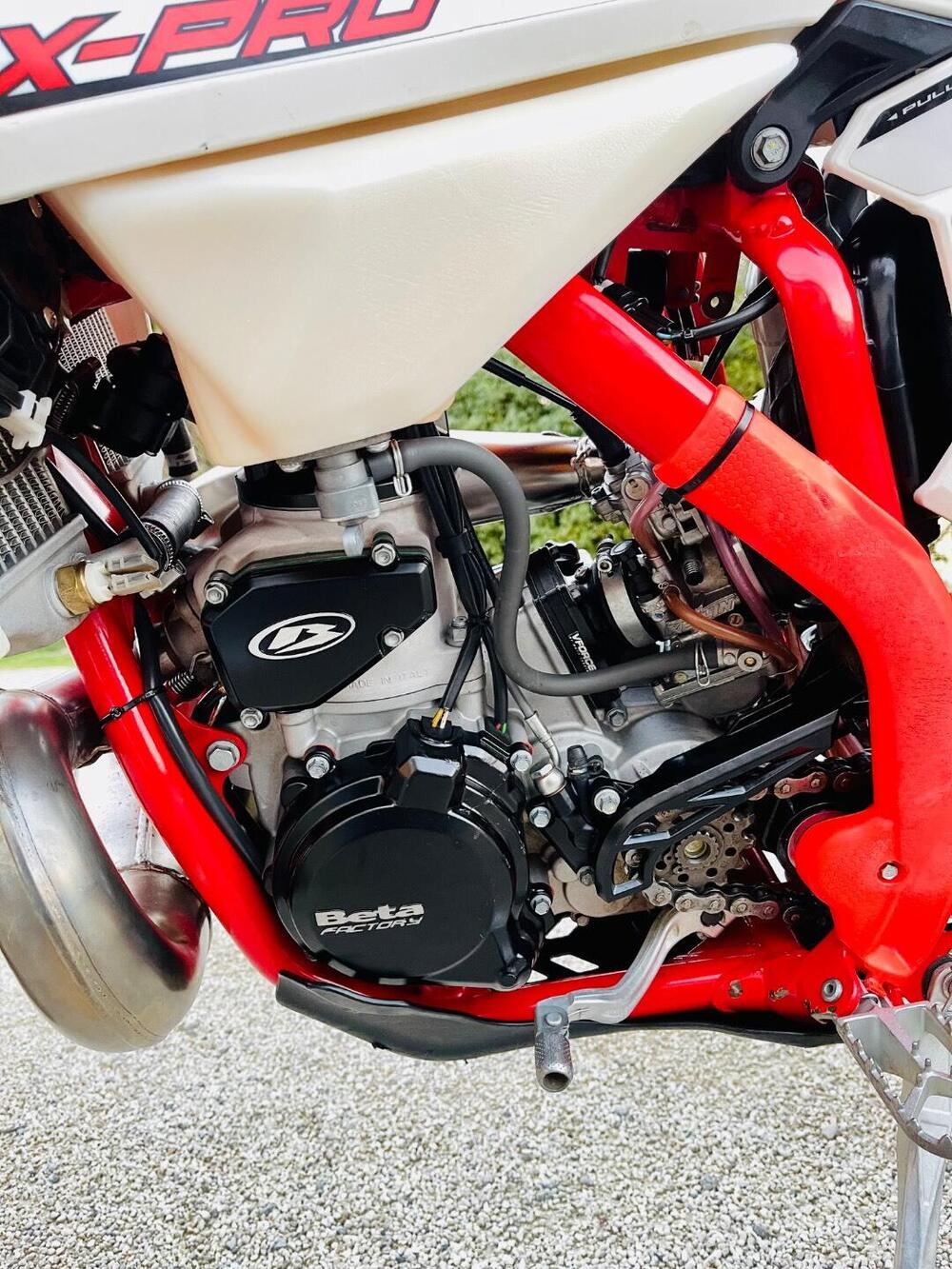 Betamotor RR X-PRO 300 2T Enduro (2025) (5)