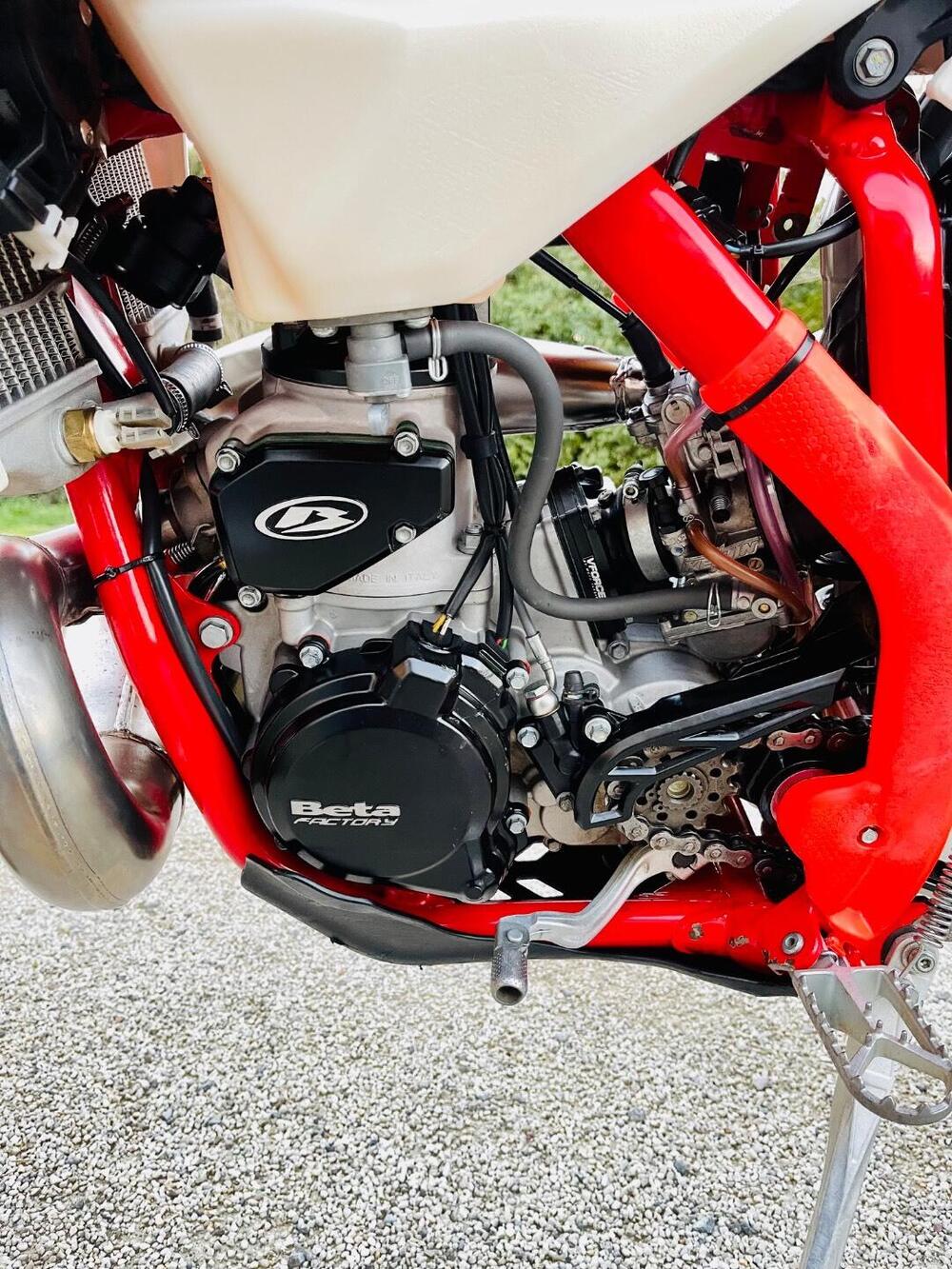 Betamotor RR X-PRO 300 2T Enduro (2025) (8)