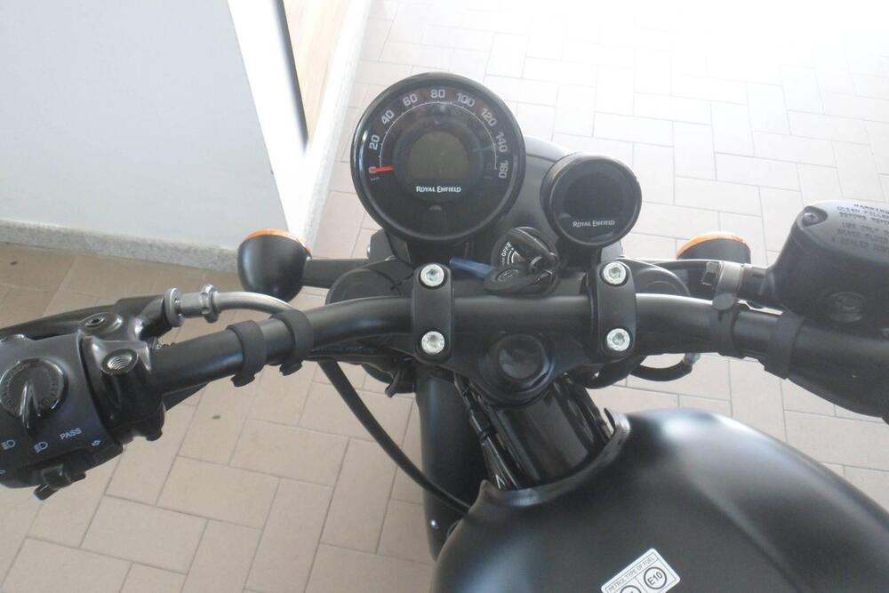 Royal Enfield HNTR 350 (2022 - 26) (4)