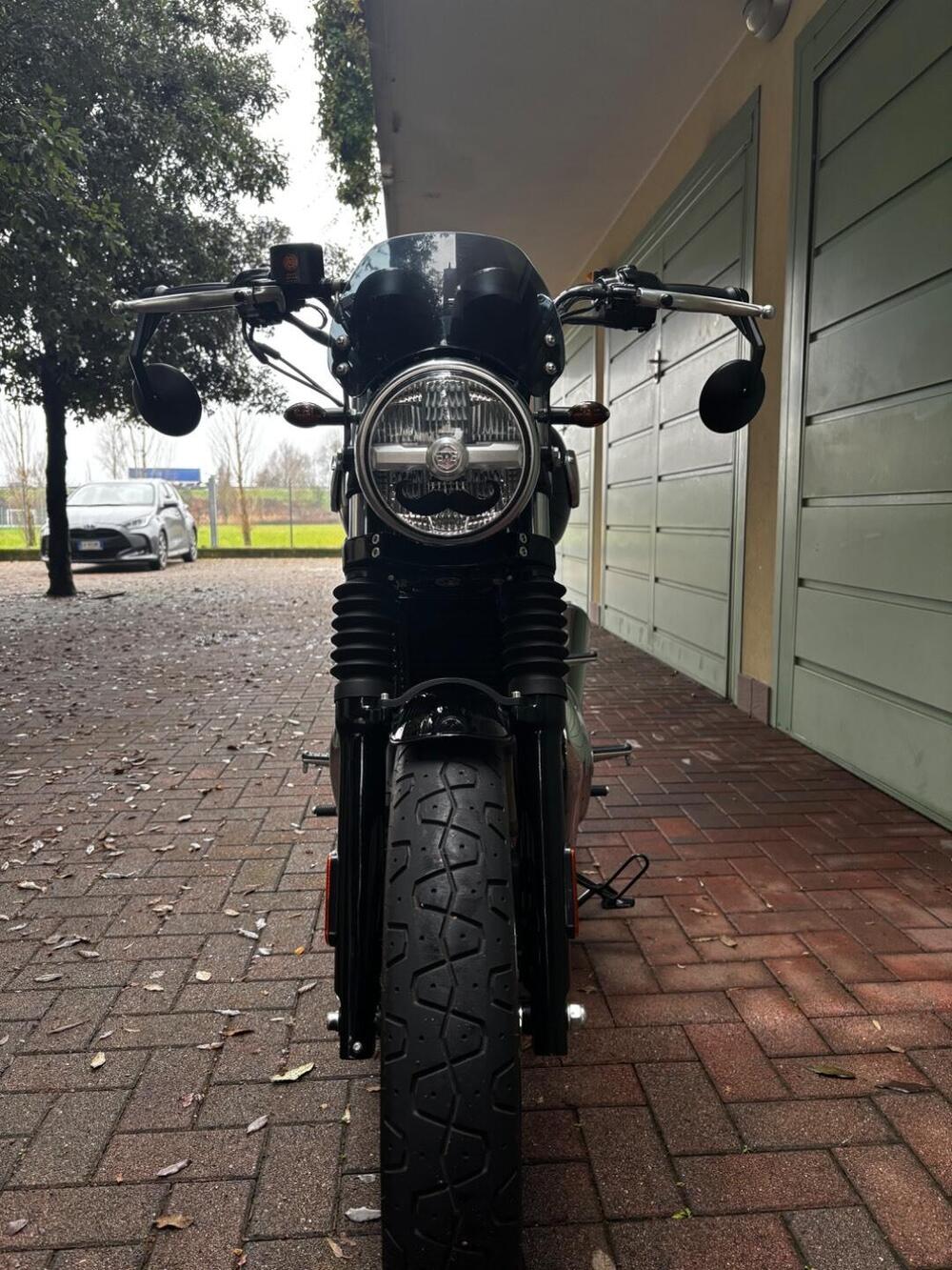 Royal Enfield Interceptor 650 (2021 - 26) (2)