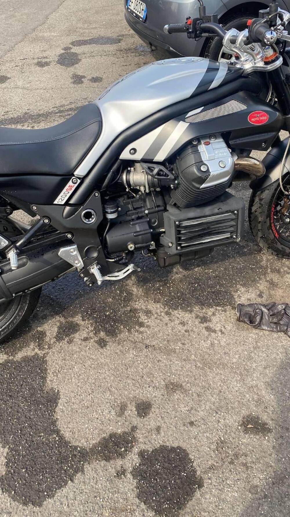 Moto Guzzi Griso 1200 8V Special Edition (2012 - 16) (3)