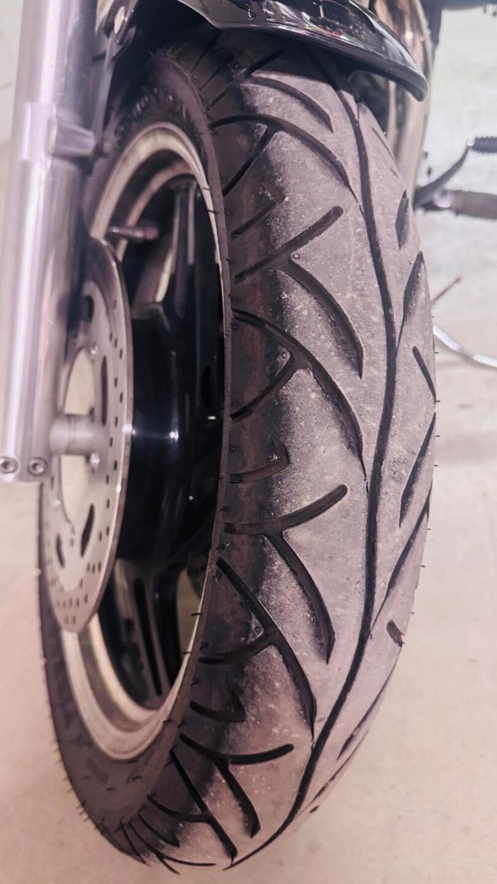 Triumph Speedmaster 865 (2005 - 10) (4)