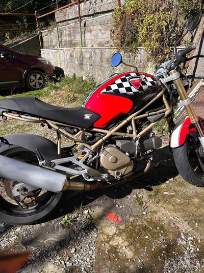 Ducati Monster 600 (1994 - 02) usata