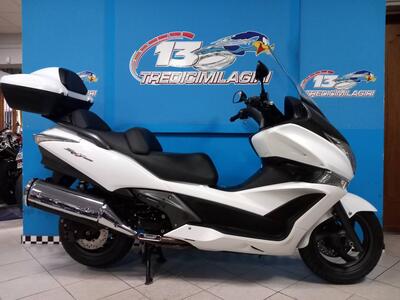 Honda SW-T 400 (2009 - 16) usata