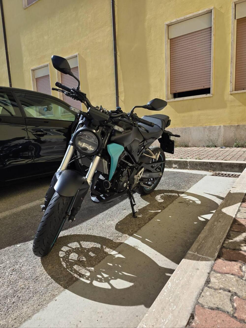 Honda CB 300 R (2018 - 19) (3)