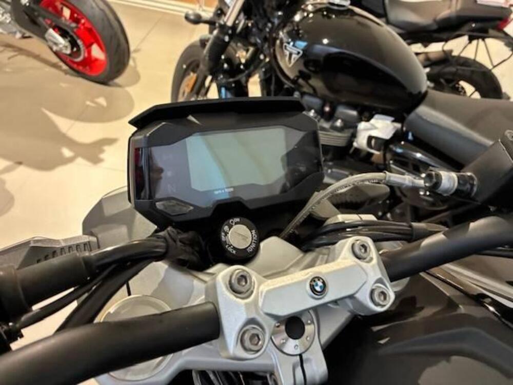 Bmw G 310 R (2016 - 20) (4)