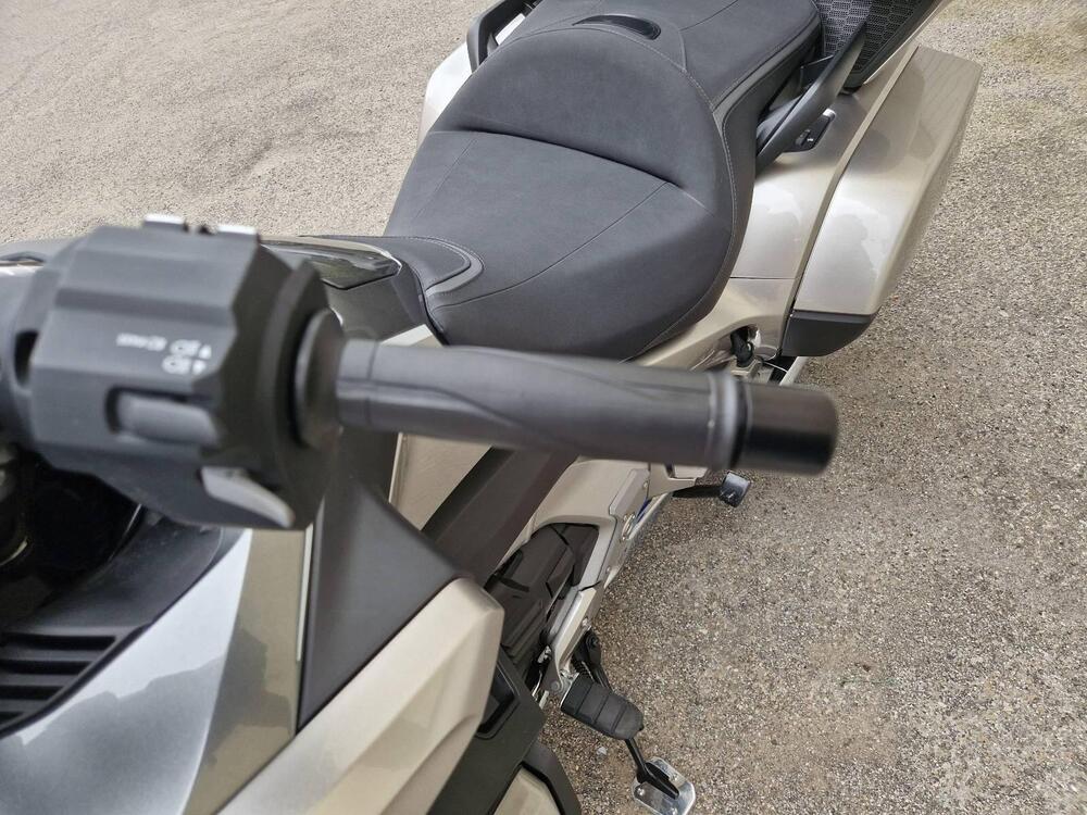 Honda GL 1800 Gold Wing Tour DCT & Airbag (2022 - 24) (3)