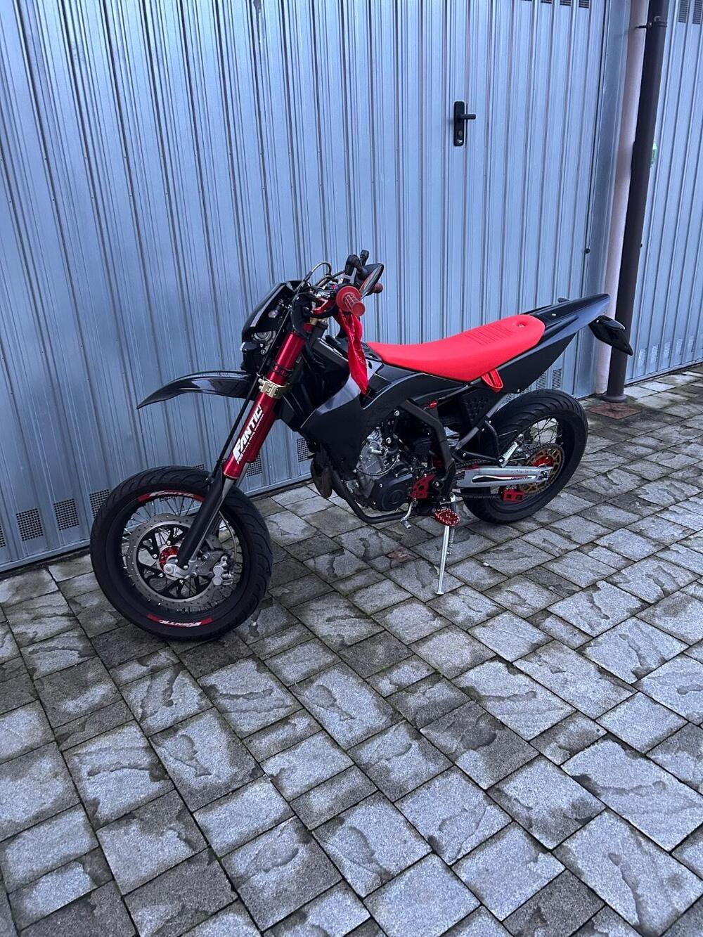 Fantic Motor XMF 125 Motard Competition 4T (2023 - 24) (8)