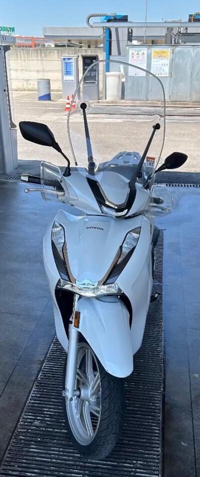 Honda SH 350 (2021 - 24) usata