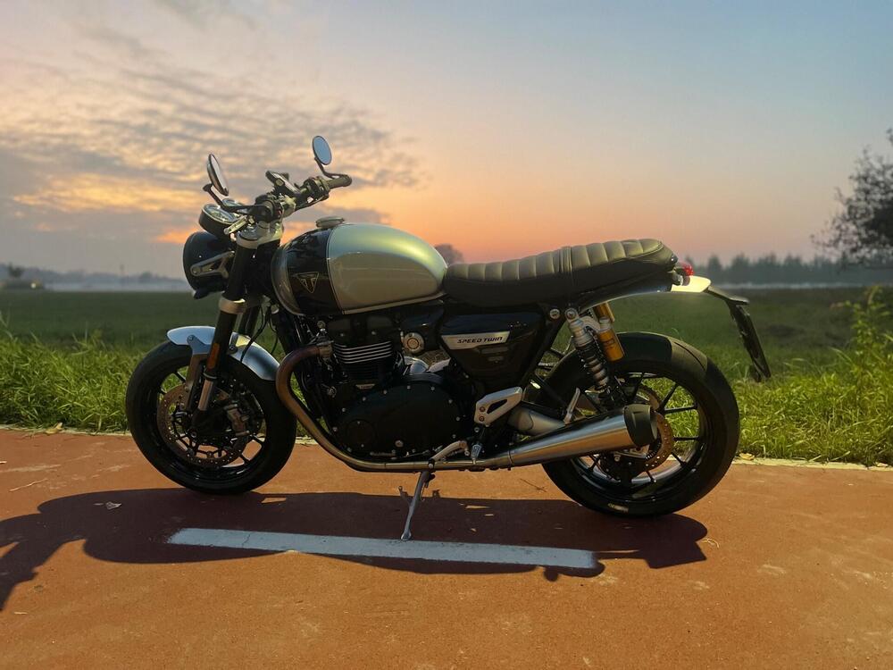 Triumph Speed Twin 1200 Breitling Limited Edition (2022 - 24) (3)