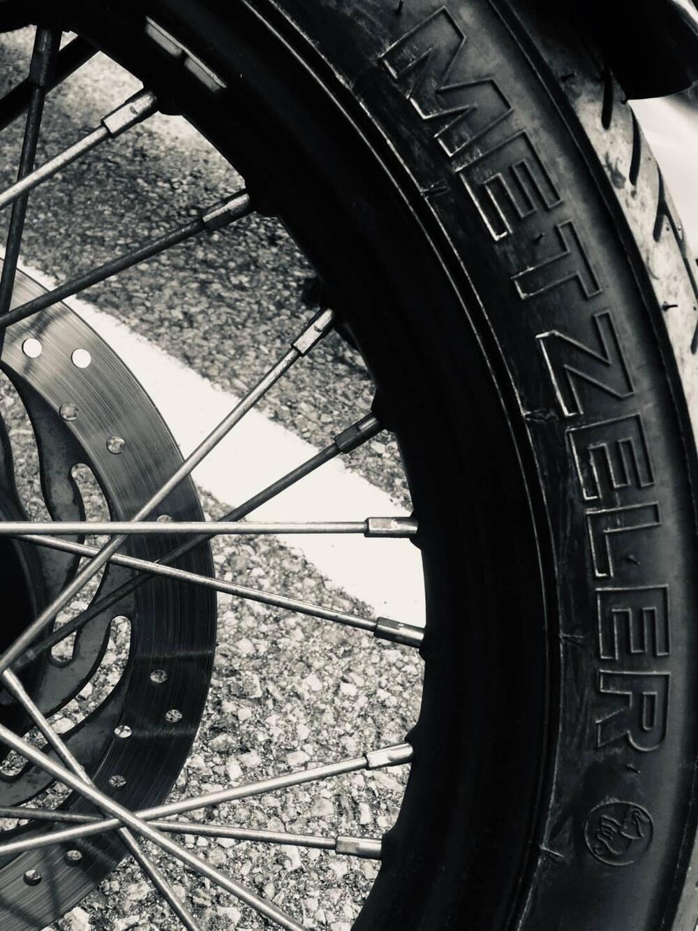 Triumph Bonneville T100 (2008 - 16) (4)