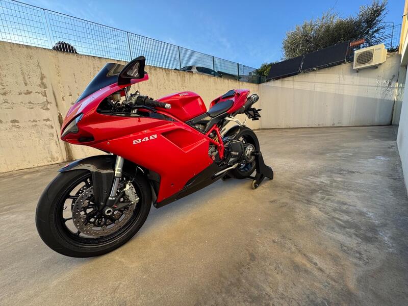 Ducati 848 (2007 - 13) (3)
