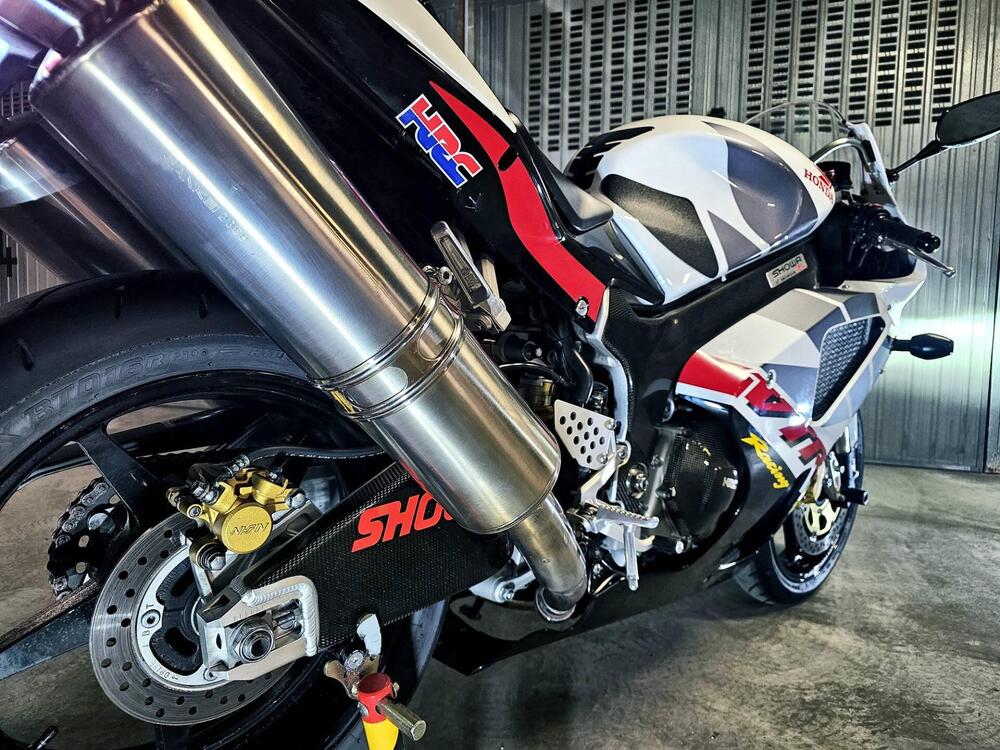 Honda VTR 1000 SP-2 (2002 - 06) (4)