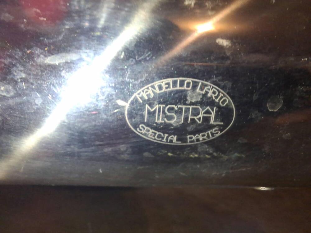 Moto Guzzi V7 II Special (2015 - 17) (6)