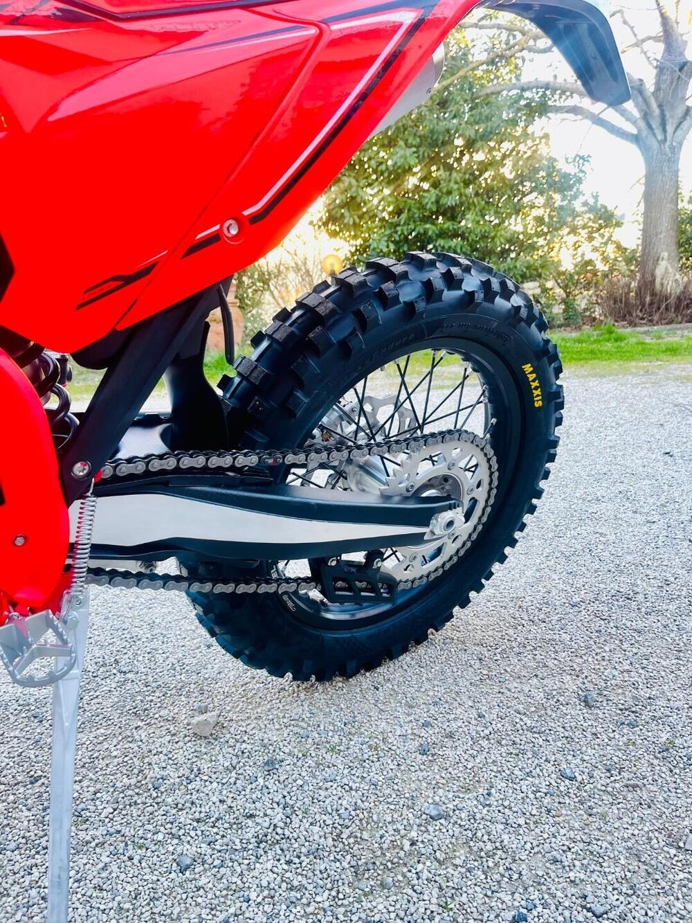 Betamotor RR X-PRO 300 2T Enduro (2026) (6)