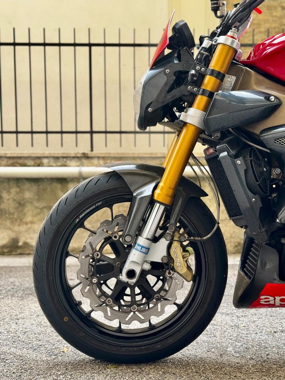 Aprilia Tuono 1000 (2003 - 04) (7)