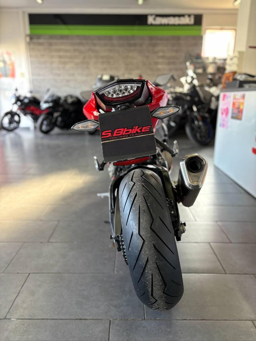 Honda CBR 1000 RR Fireblade (2017 - 19) (4)