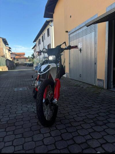 Swm RS 125 R (2017 - 20) usata