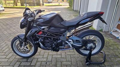 MV Agusta Brutale 1090 (2012 - 15) usata