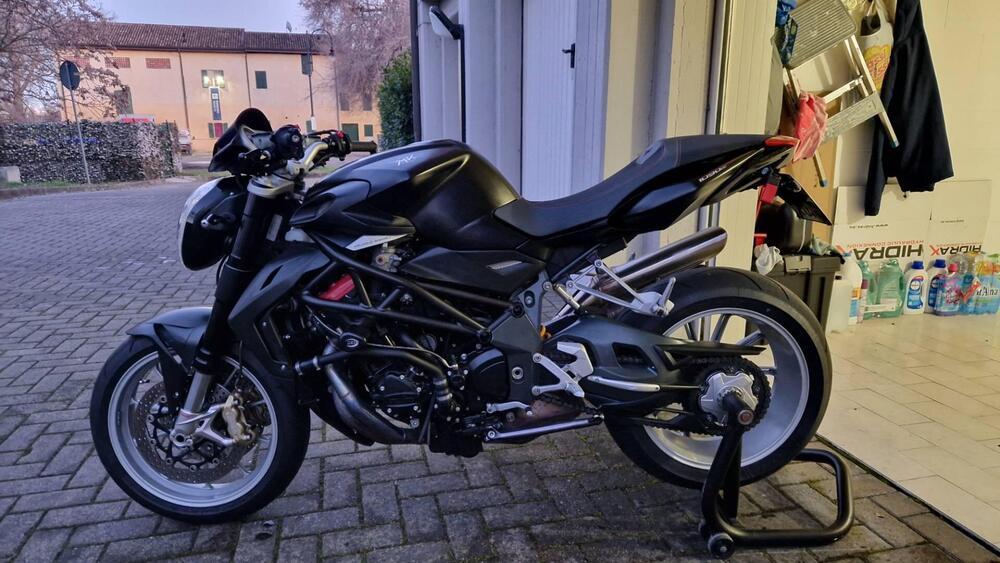 MV Agusta Brutale 1090 (2012 - 15) (11)