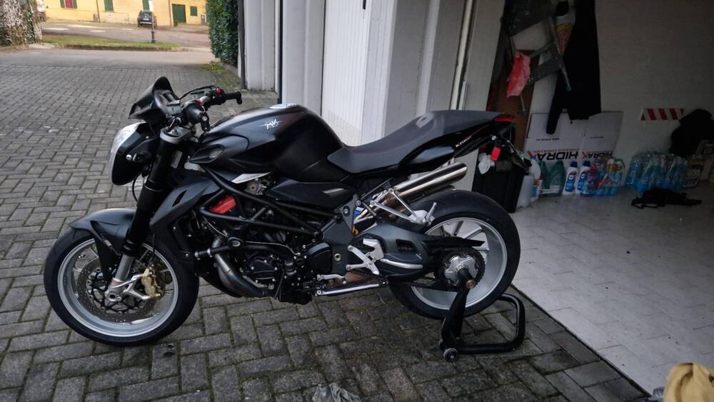 MV Agusta Brutale 1090 (2012 - 15) (12)