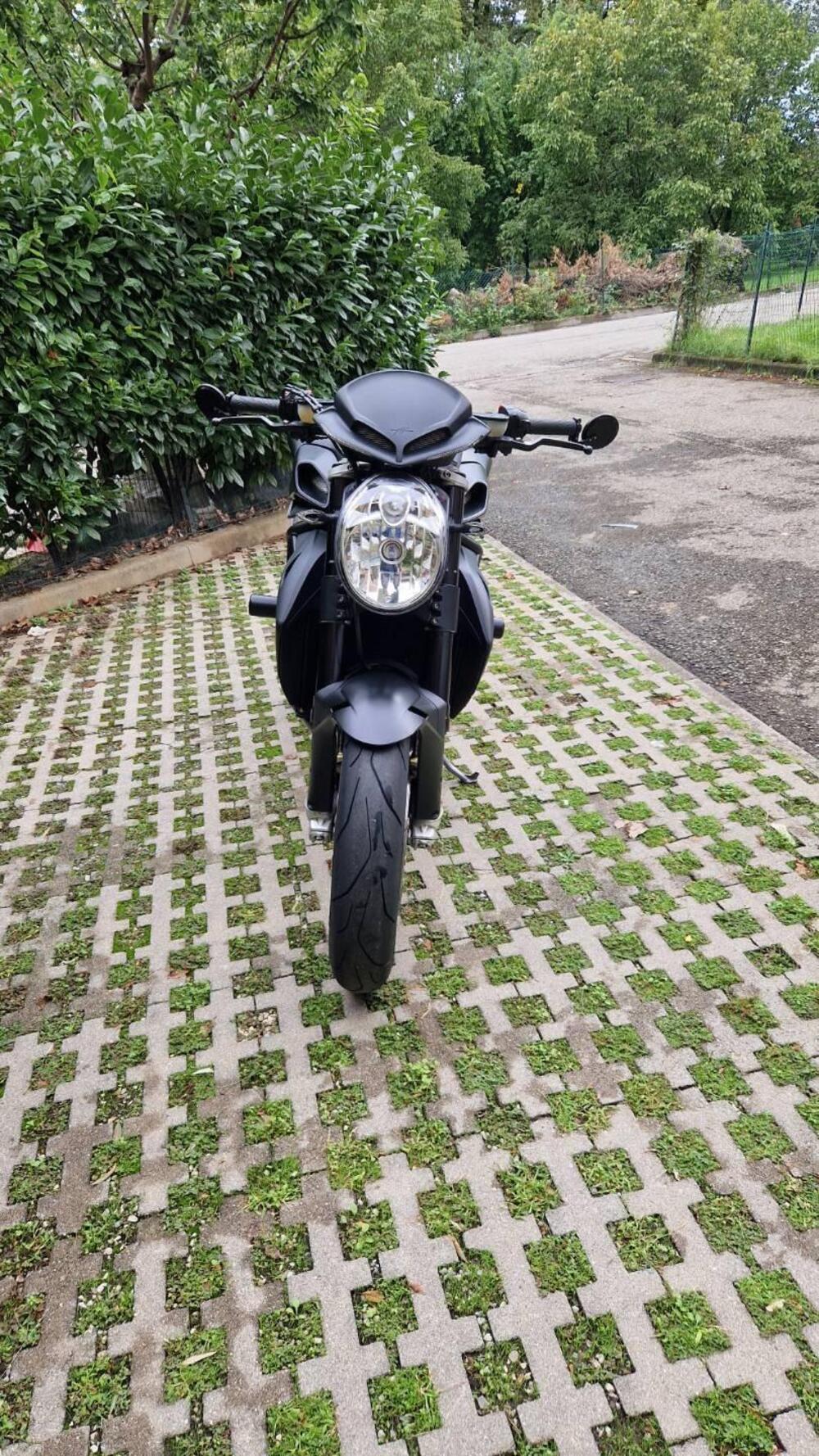 MV Agusta Brutale 1090 (2012 - 15) (16)