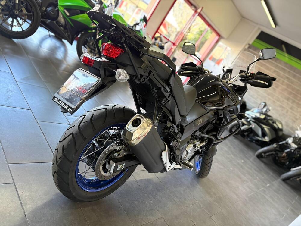 Suzuki V-Strom 650 (2021 - 25) (2)