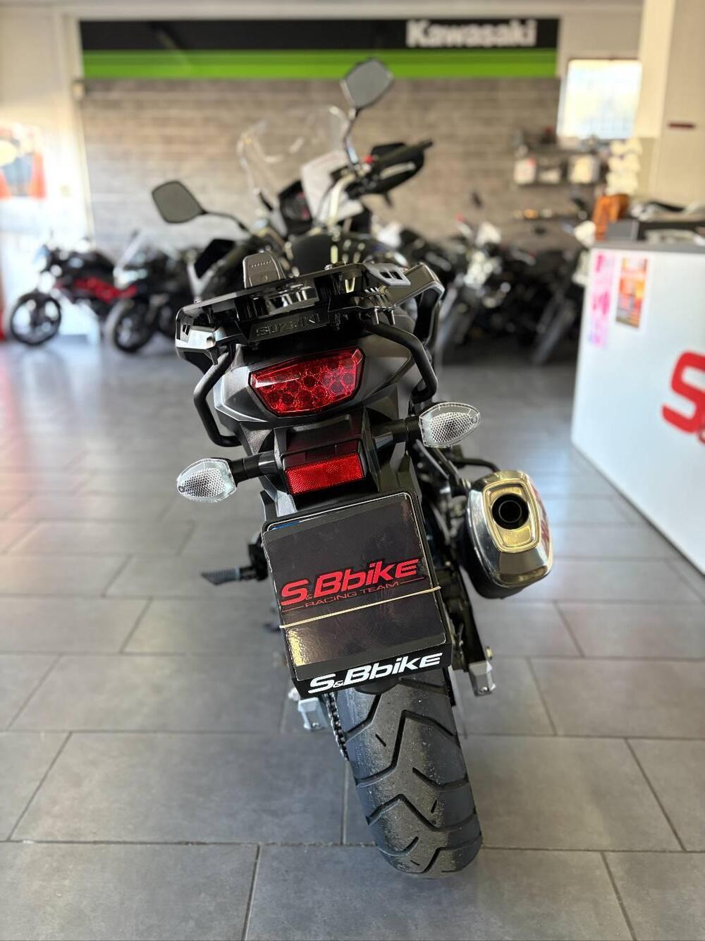 Suzuki V-Strom 650 (2021 - 25) (7)