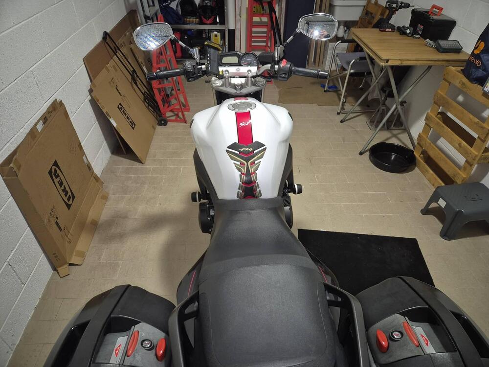 Yamaha FZ6 S2 (2007 - 11) (6)