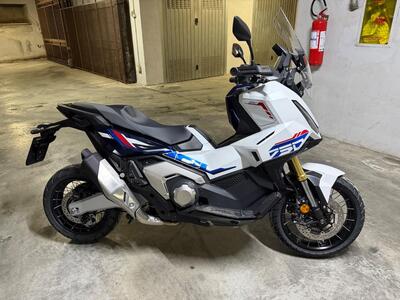 Honda X-ADV 750 Special Edition Adventure (2026) usata