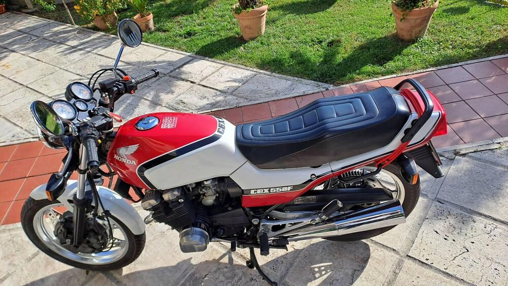 Honda cbx 550 f (8)