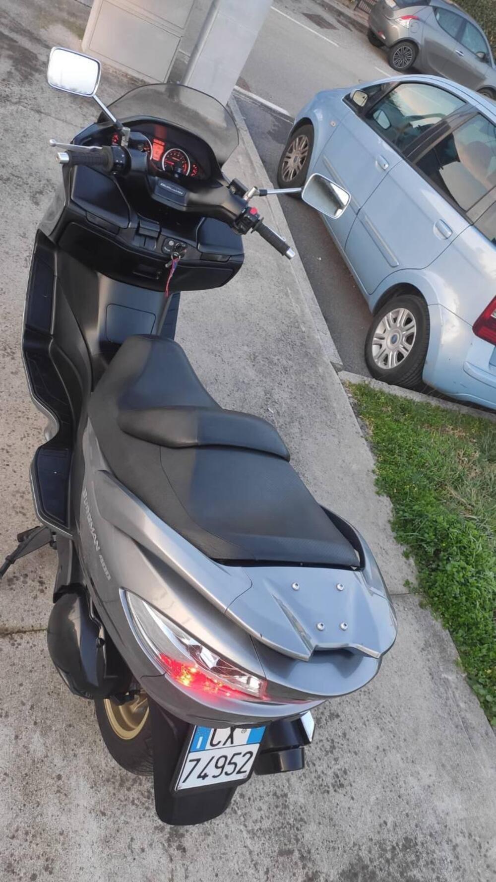 Suzuki Burgman AN 400 (2006 - 07) (15)