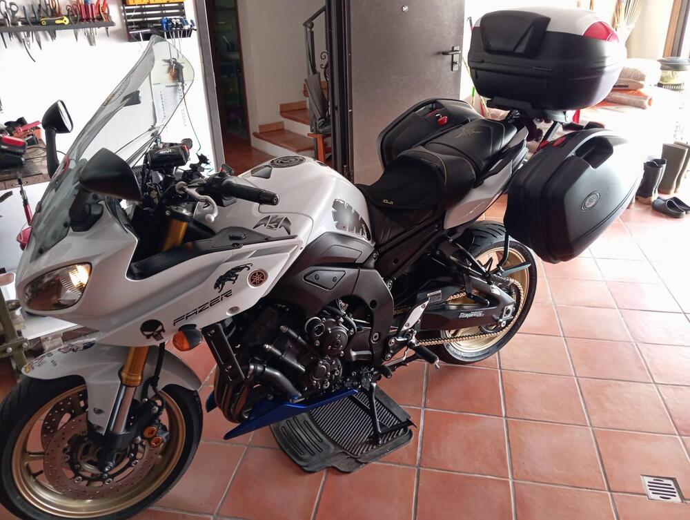 Yamaha FZ8 (2010 - 12) (2)