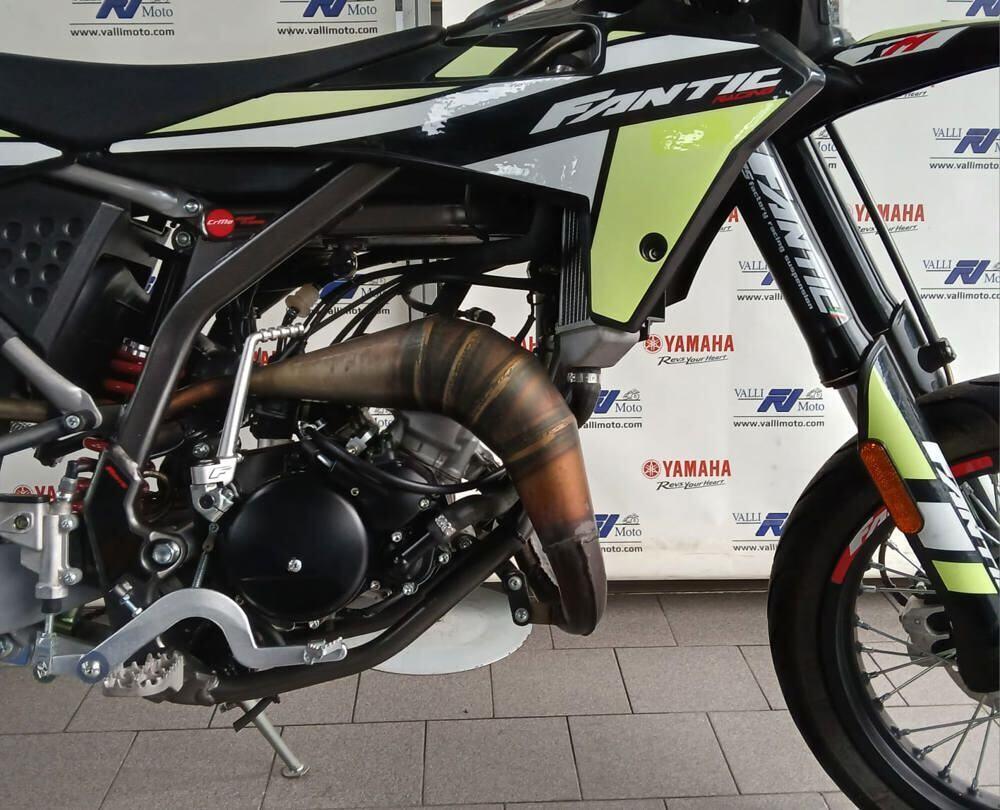 Fantic Motor Motard 50 Performance 2t (2020) (4)