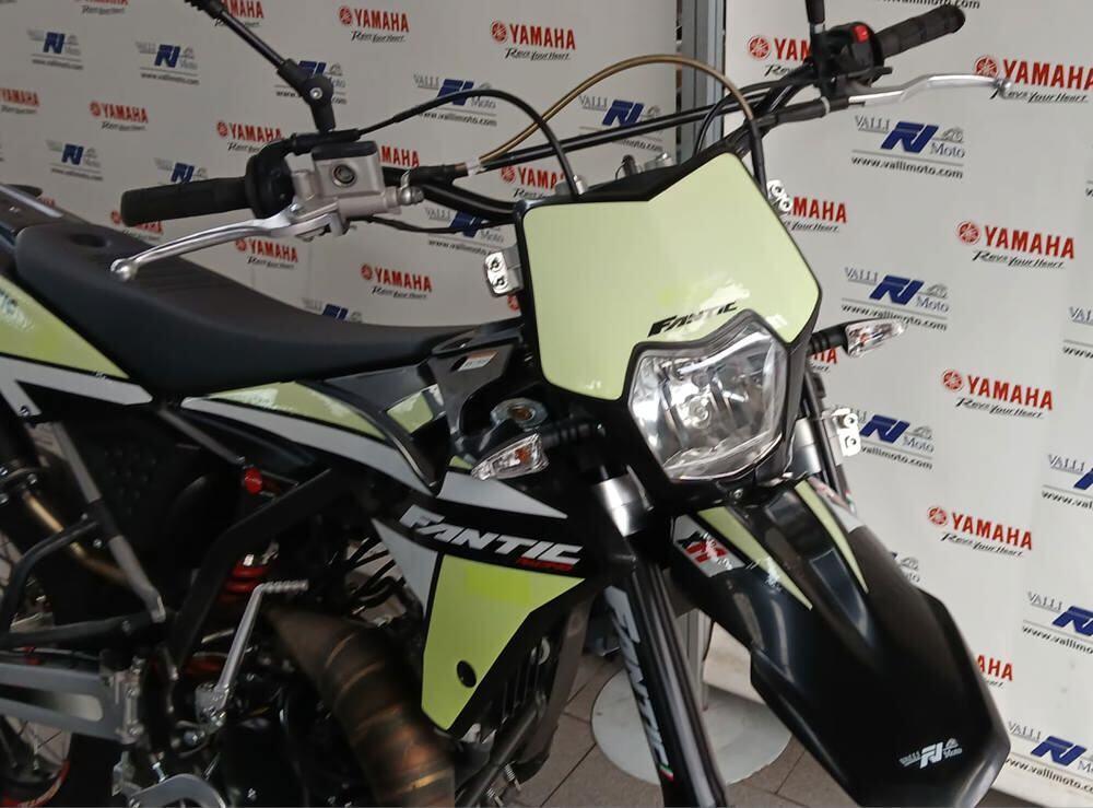 Fantic Motor Motard 50 Performance 2t (2020) (5)