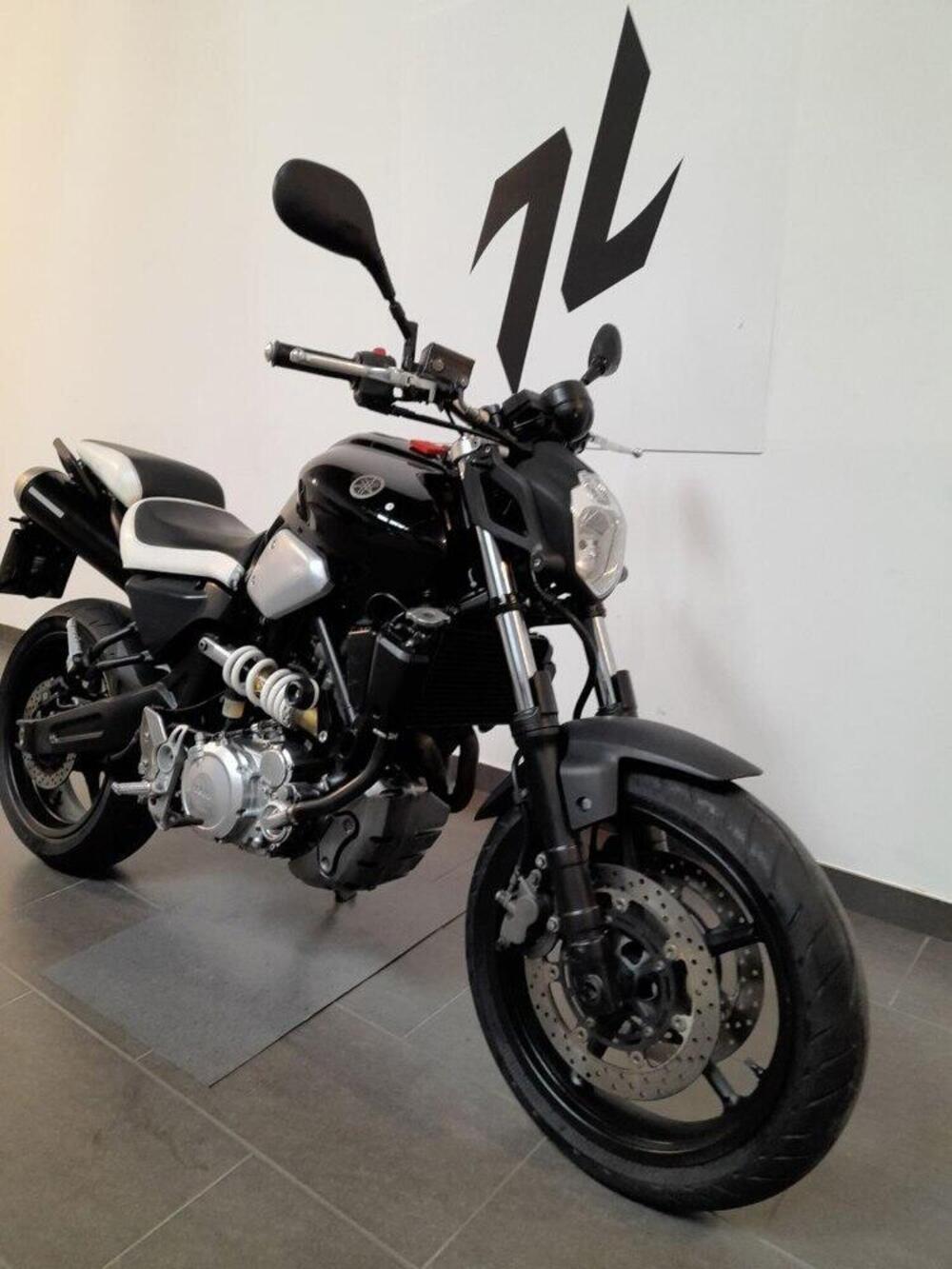 Yamaha MT-03 (2006 - 14) (4)