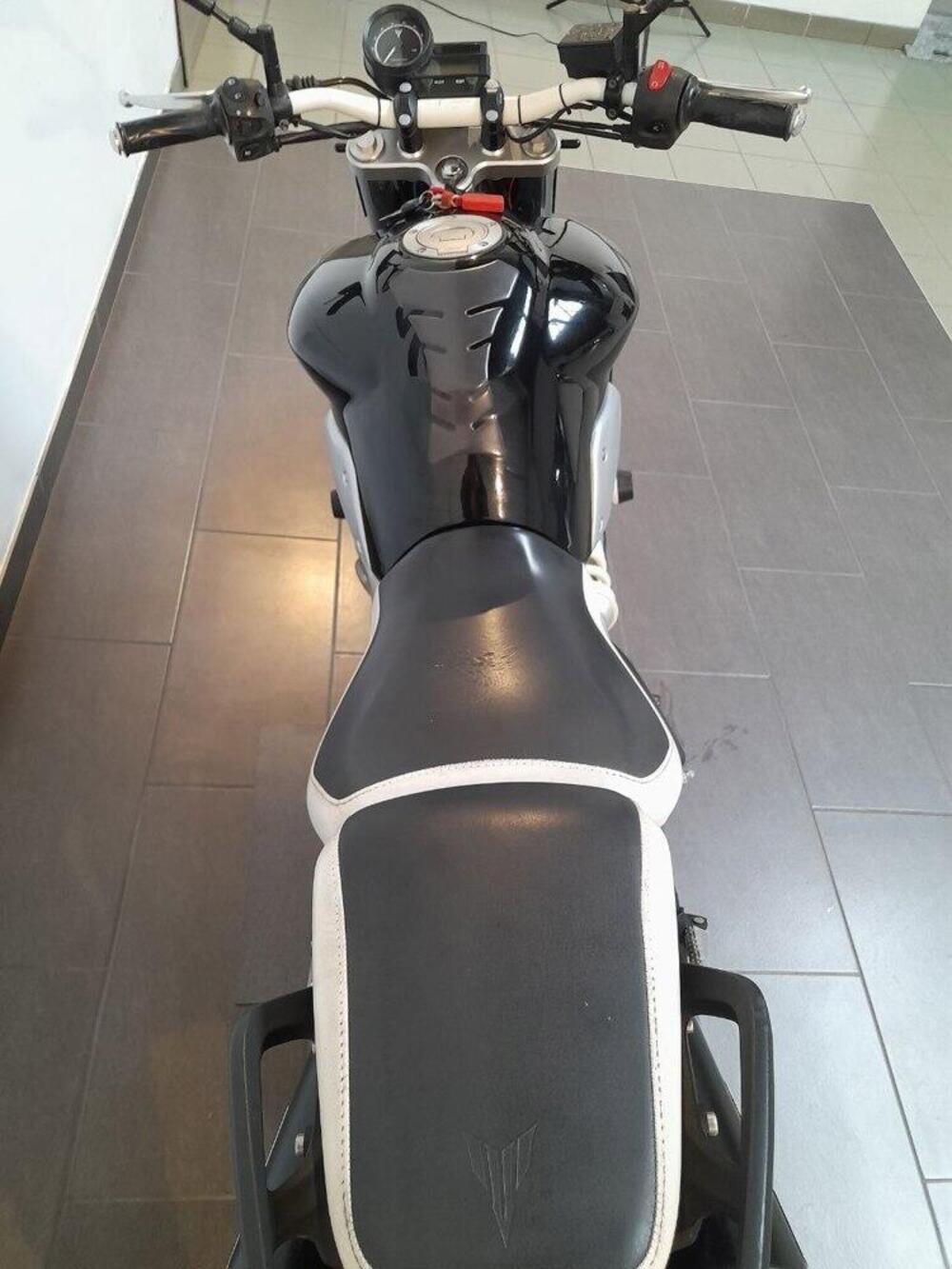 Yamaha MT-03 (2006 - 14) (3)