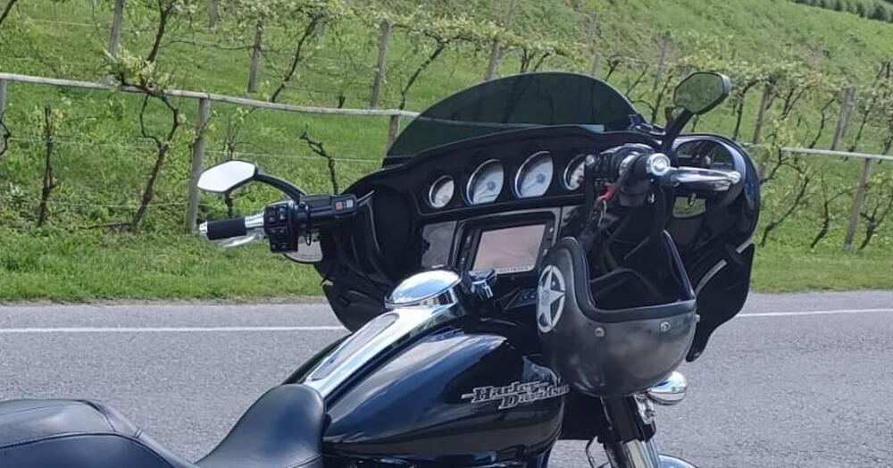 Harley-Davidson 107 Street Glide Special (2017 - 19) - FLHXS (3)