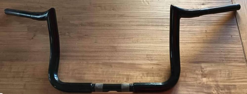 Harley-Davidson 107 Street Glide Special (2017 - 19) - FLHXS (12)