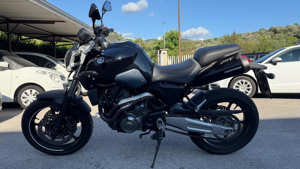 Yamaha MT-03 (2006 - 14) (4)