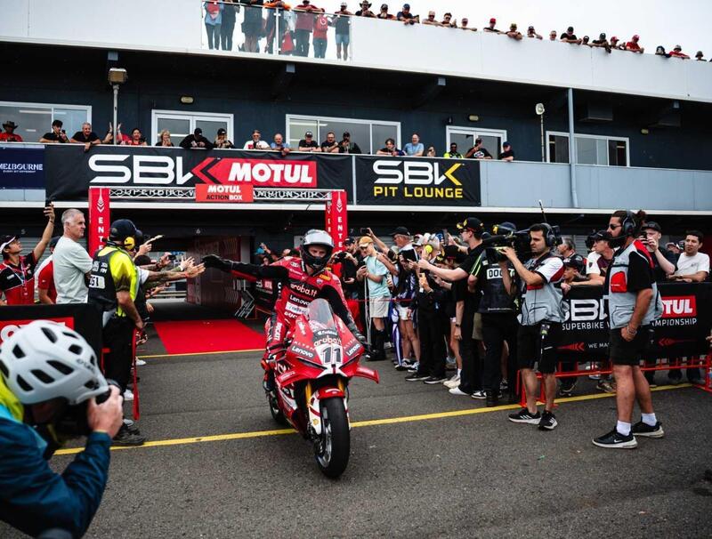 SBK 2026. GP d&rsquo;Australia a Phillip Island. Bulega si aggiudica la gara sprint davanti alle bimota
