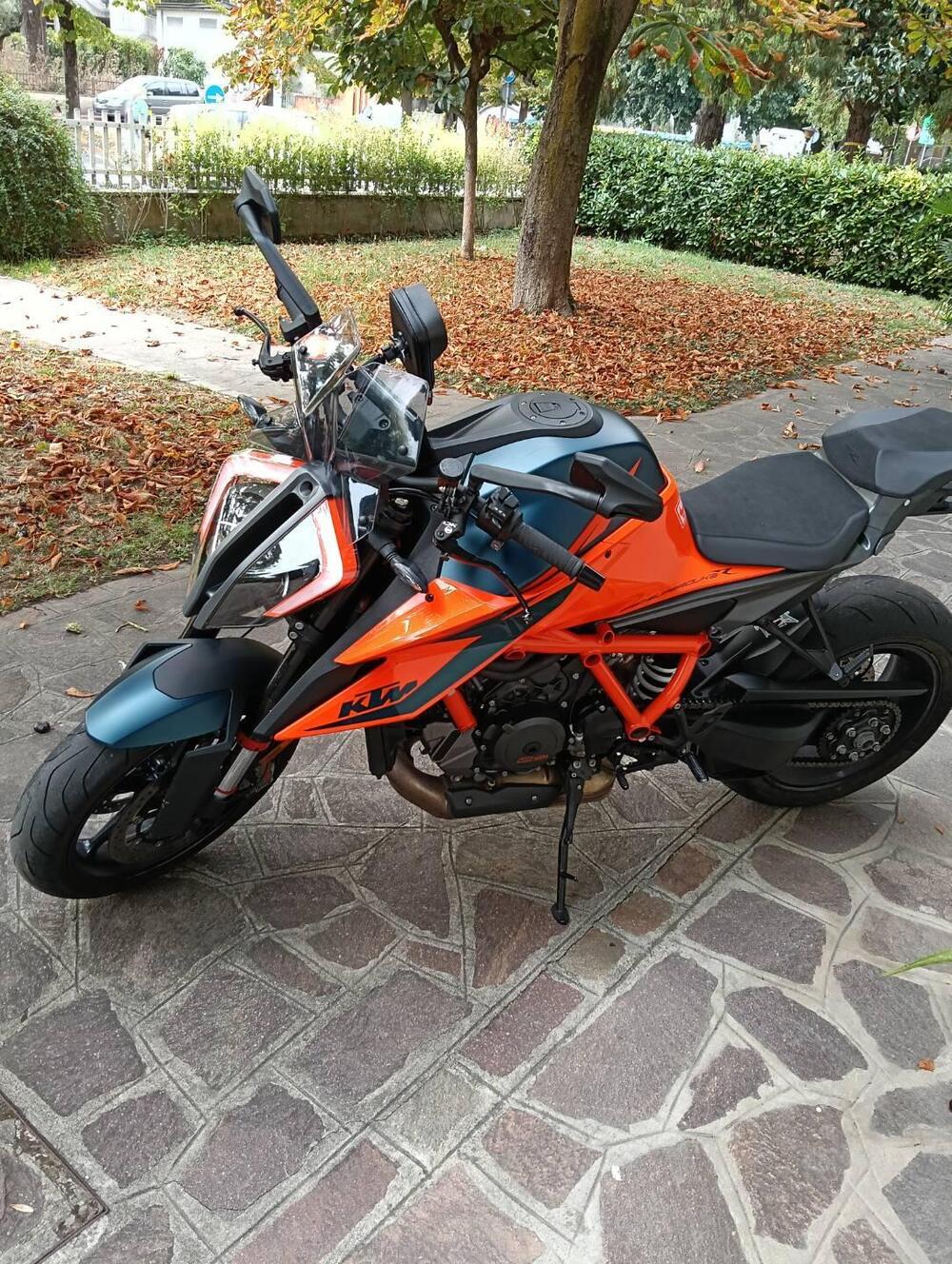 KTM 1290 Super Duke R (2021)
