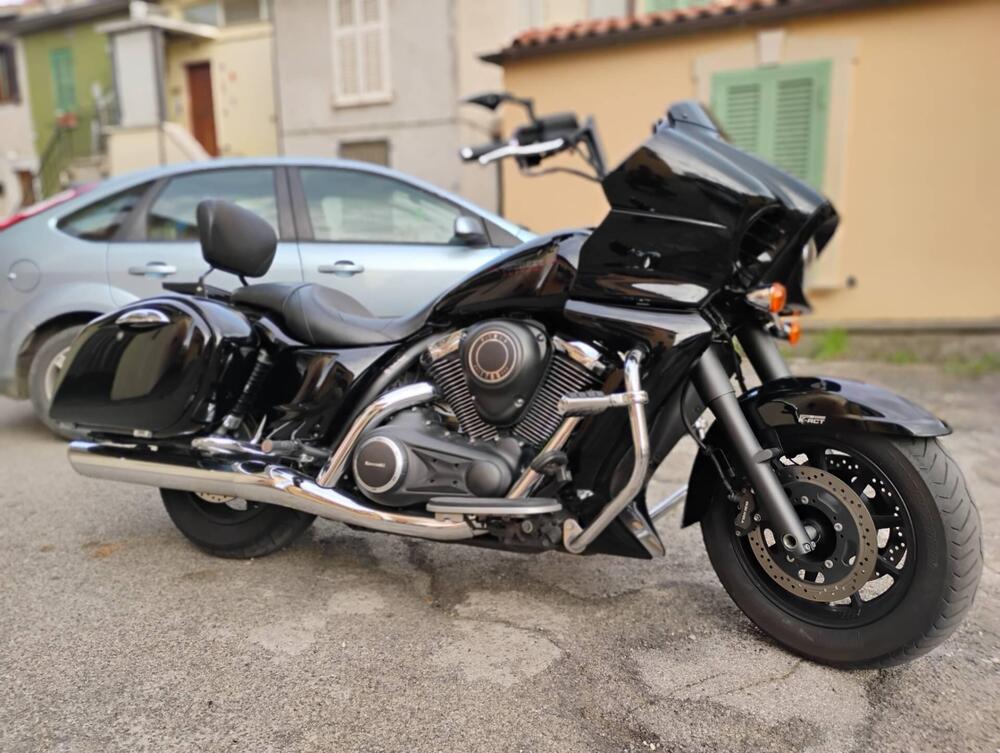 Kawasaki Vulcan VN 1700 Voyager ABS Custom (2011 - 14) (3)