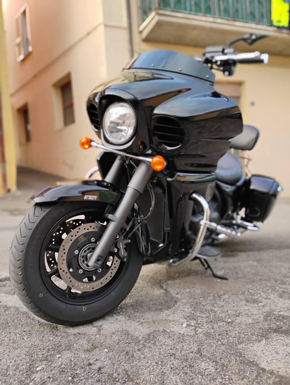 Kawasaki Vulcan VN 1700 Voyager ABS Custom (2011 - 14) (4)