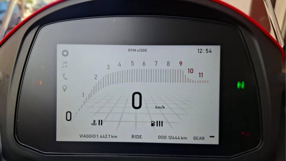 Moto Morini X-Cape 650 (2021 - 26) (3)