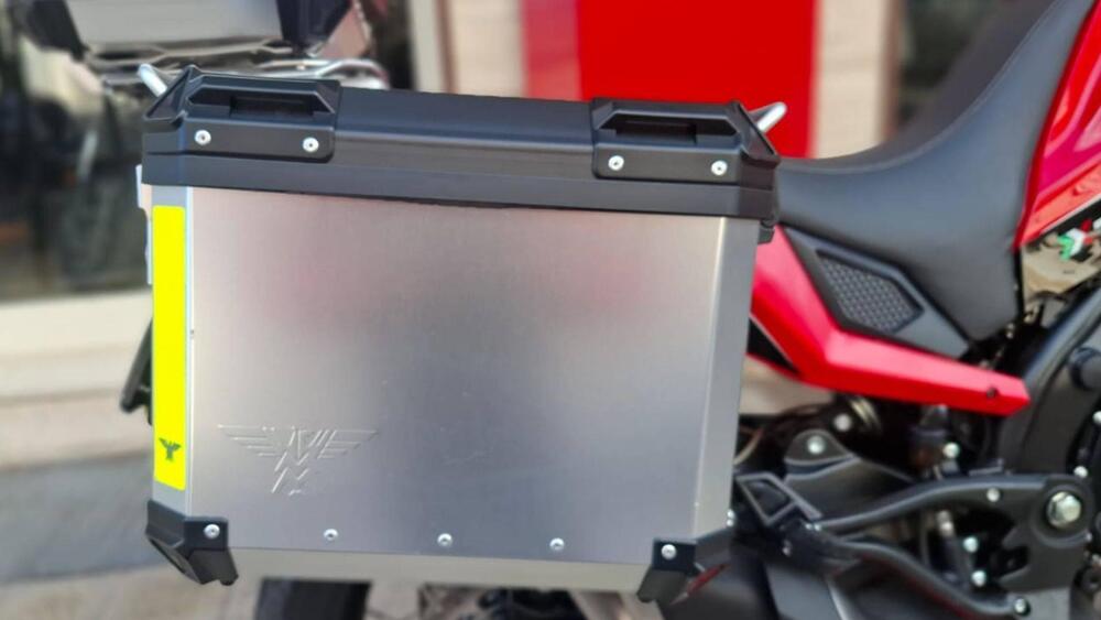 Moto Morini X-Cape 650 (2021 - 26) (7)