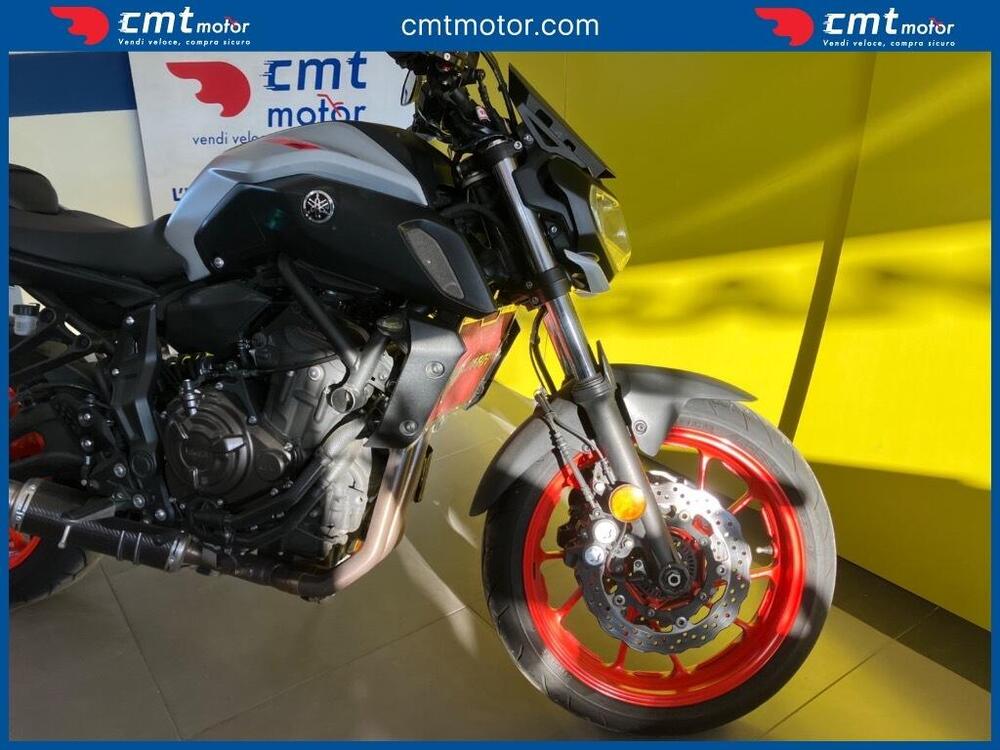 Yamaha MT-07 (2018 - 20) (10)