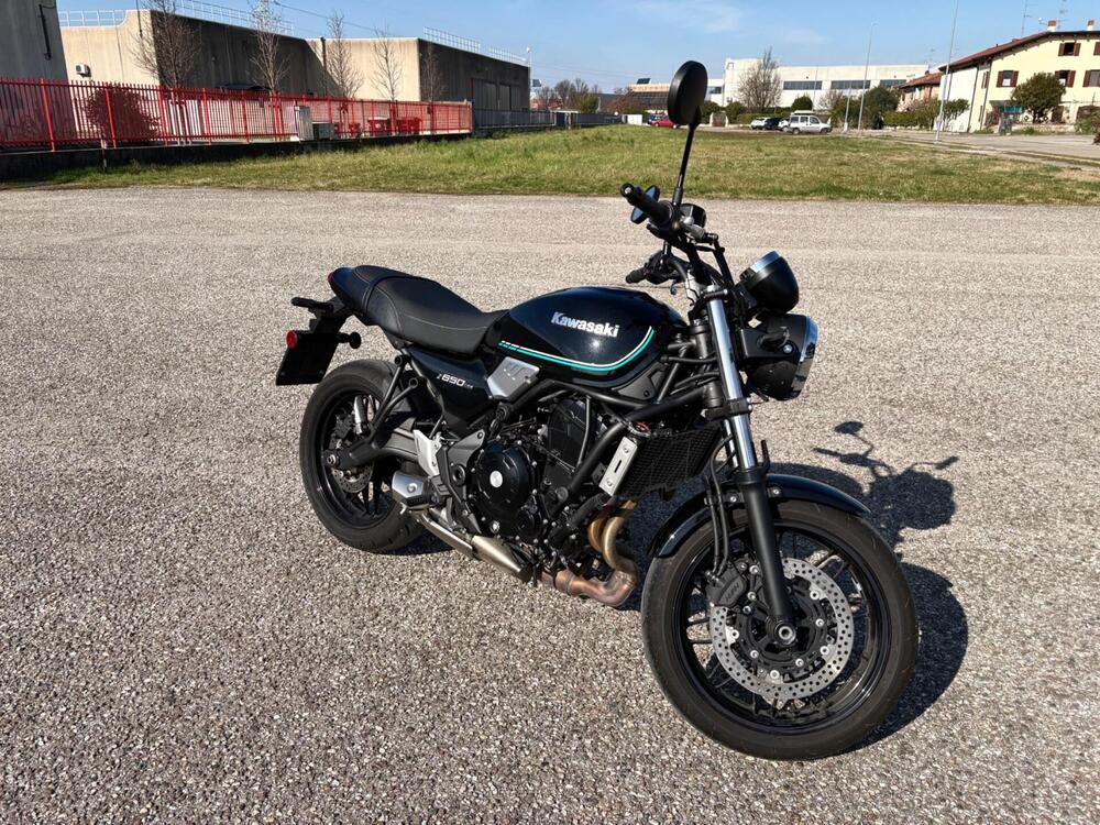Kawasaki Z 650 RS (2022 - 24)